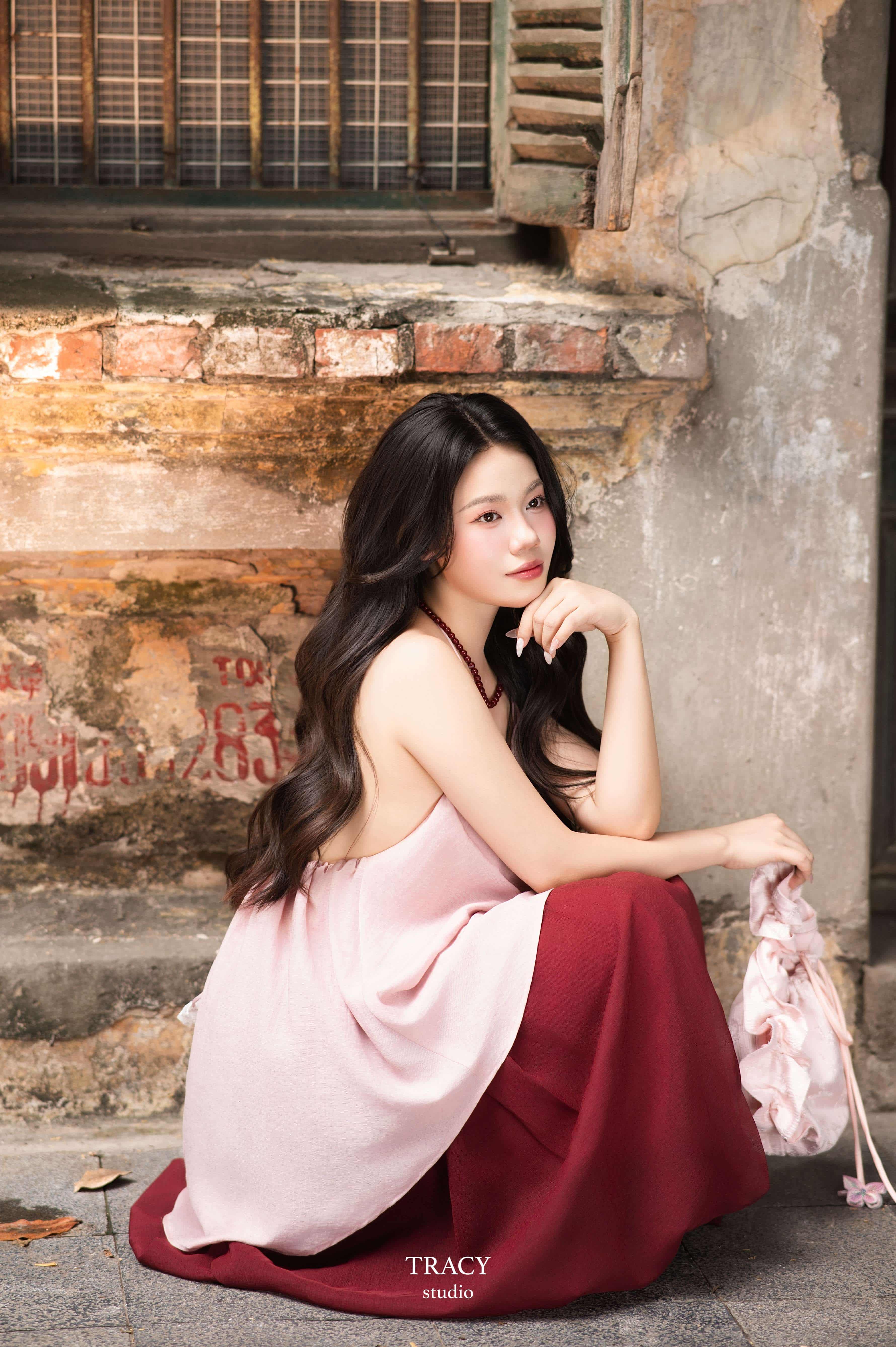 tracy studio chụp concept áo yếm khả nhiên